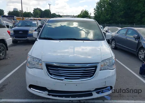 2016 Chrysler Town & Country Touring из США, поврежденный, VIN 2C4RC1BG0GR301270